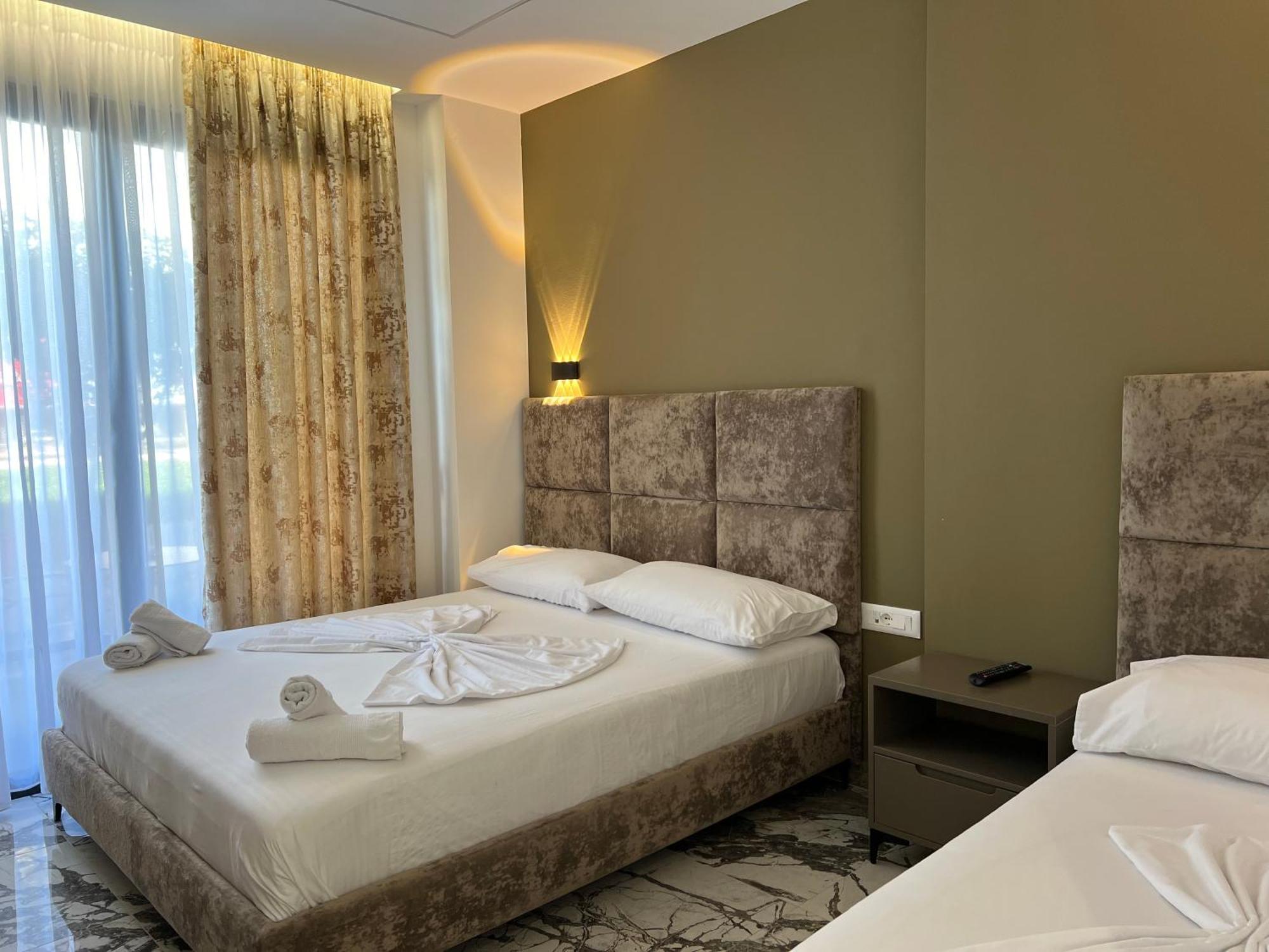 Poseidon Hotel 2 クサミル エクステリア 写真